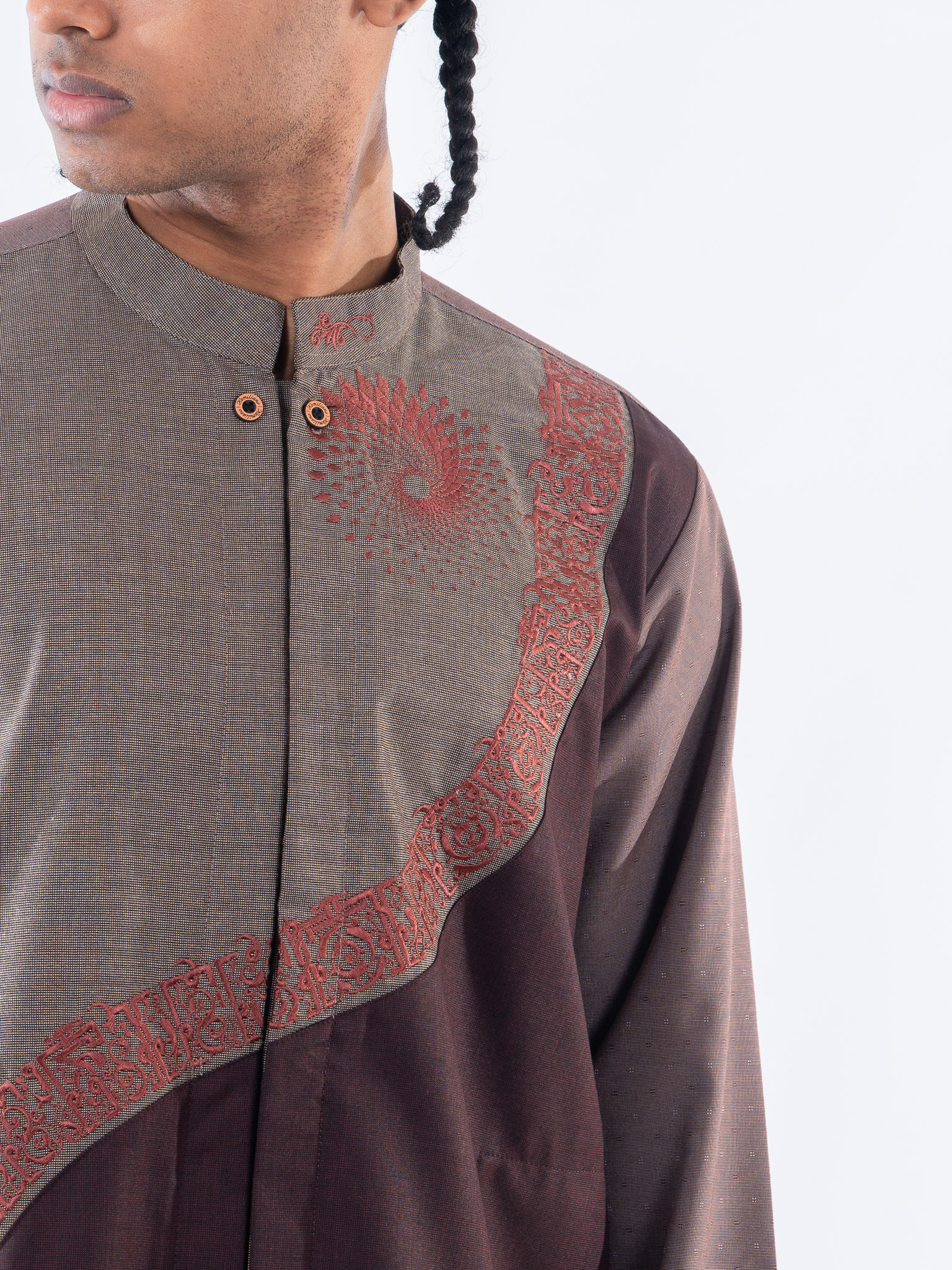 3-AMILIANO ARKAN BROWN KOKO