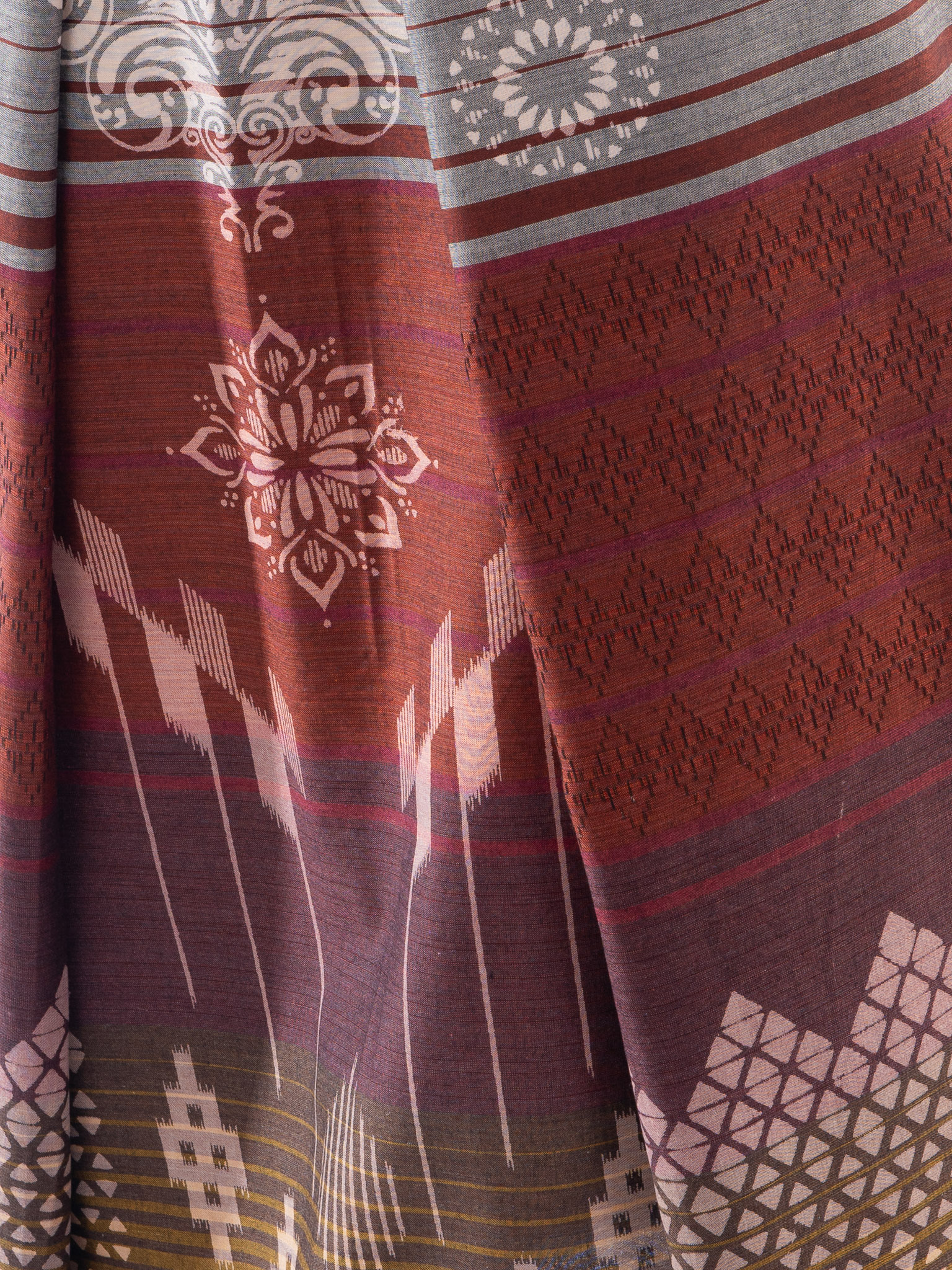 4-KAMILIANO SARUNG GOLD 133 YELLOW