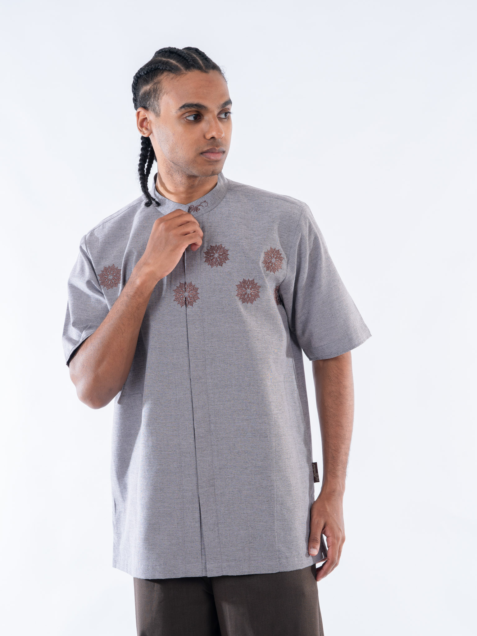 BRONZE 135 GRAY KOKO 4